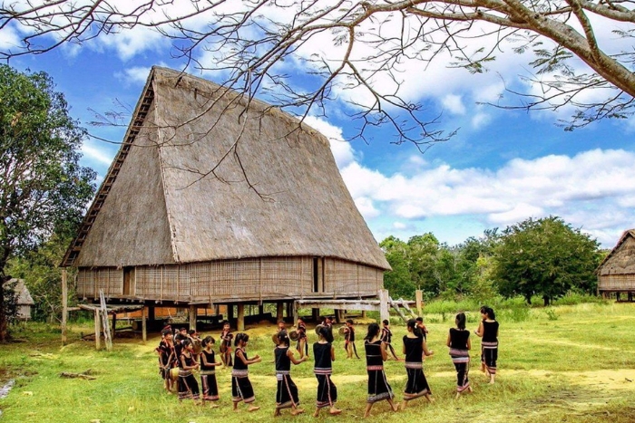 Kon K’tu - un des plus anciens villages Ba Na de Kon Tum