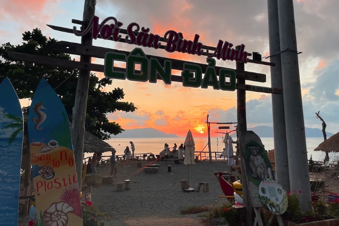 Choses à faire à Con Dao : admirer le lever du soleil en bord de mer