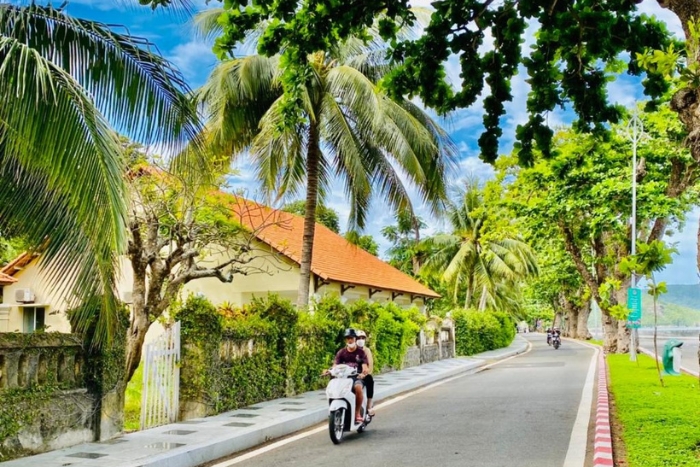 Détente tropicale au Sai Gon Con Dao Resort avec vue sur la mer