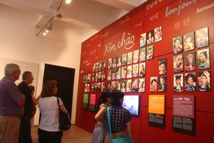 Intérieur du musée d’ethnographie, un lieu incontournable à Hanoï