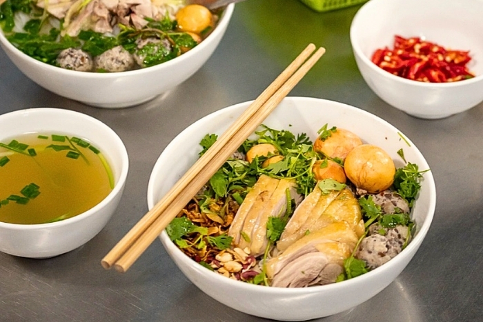 dîner chez Phở Gà Nguyệt