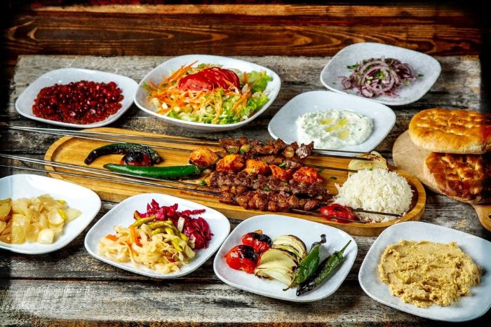 Anatolia Turkish Restaurant – Grillades, mezzés et pide turc dans une ambiance chaleureuse