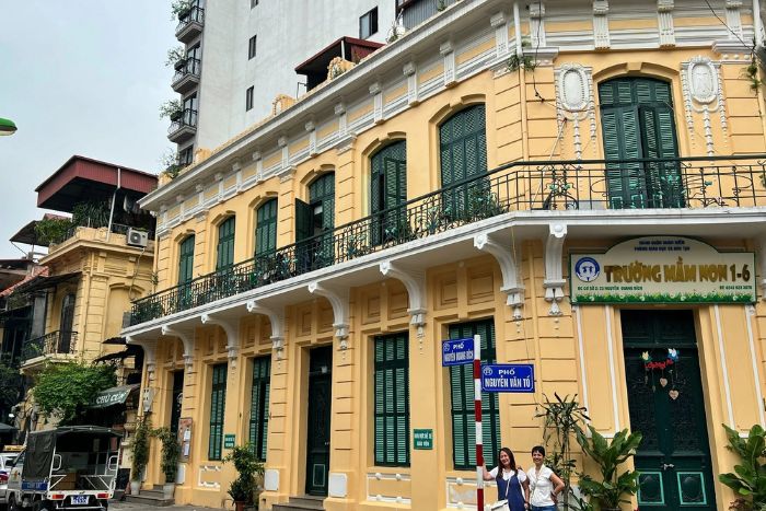 Les nombreuses ambassades et villas coloniales dans le Quartier français de Hanoi
