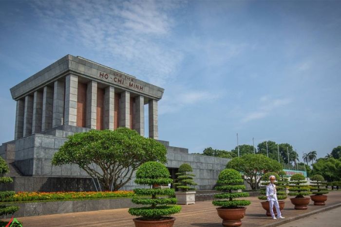Le Mausolée de Hô Chi Minh incarne la mémoire et le respect du peuple vietnamien