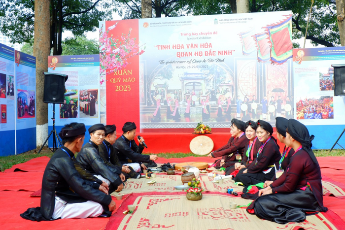 Spectacle de chant Quan Ho au Musée d'Ethnologie