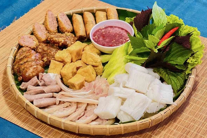 Le bún đậu mắm tôm