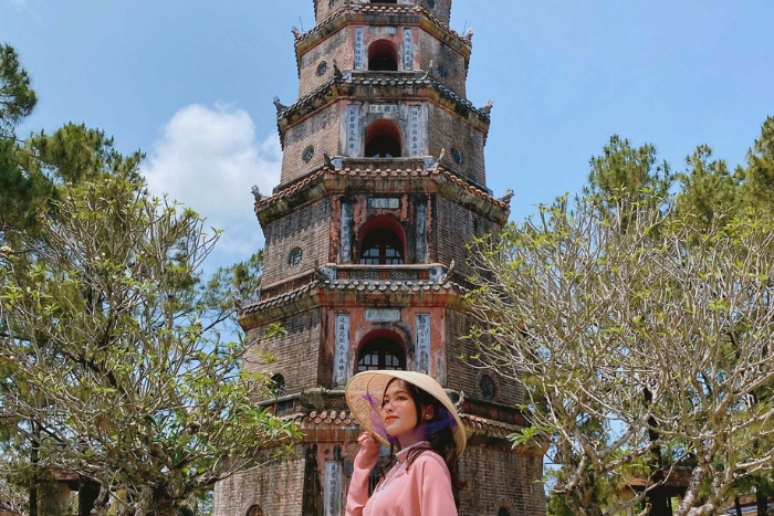 Tour Phuoc Duyen