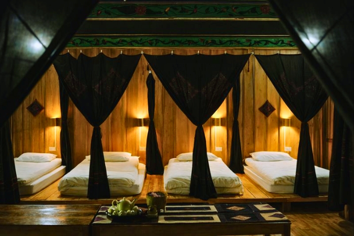 Atmosphère détendue et accueil chaleureux à A Hoà Homestay, parmi les meilleurs homestays à Lai Chau