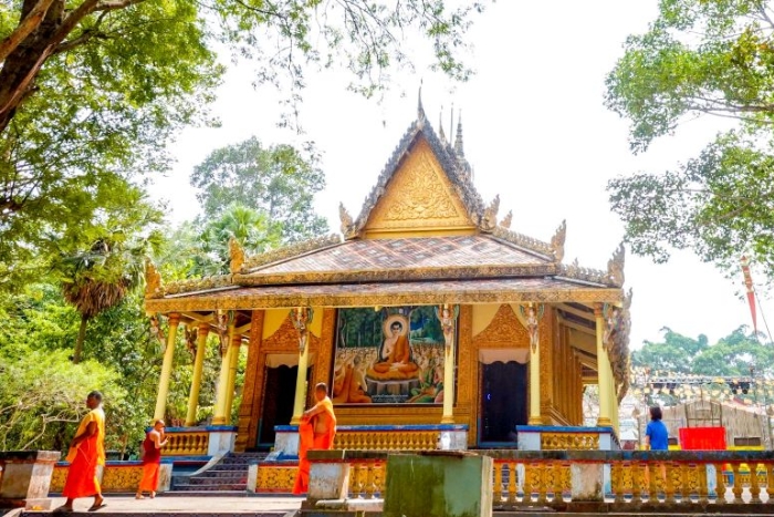 Visite de la pagode Dơi à Soc Trang