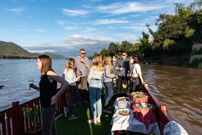 Ambiance paisible sur le Mékong au Laos