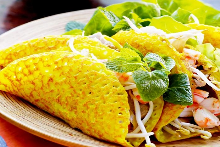 Bánh xèo tôm nhảy à Quy Nhon