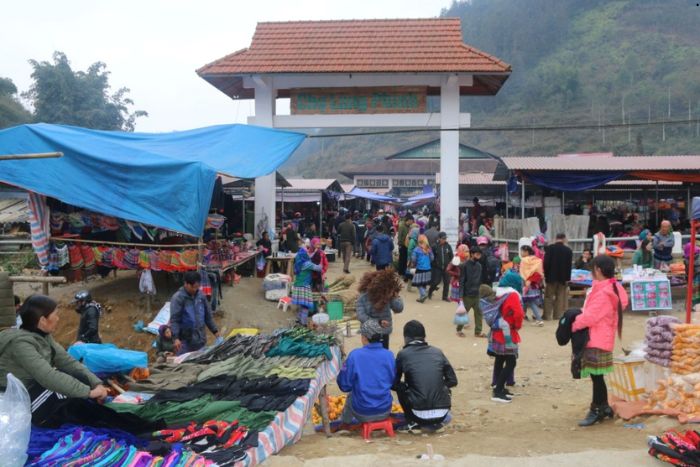 Marché de Lung Phinh Bac Ha dans le nord du Vietnam