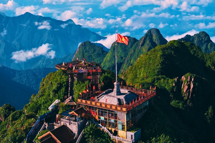 Fansipan, le toit mythique du Vietnam