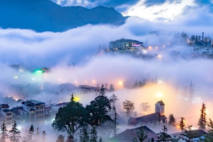 Sapa est &eacute;galement surnomm&eacute;e la "ville dans la brume"