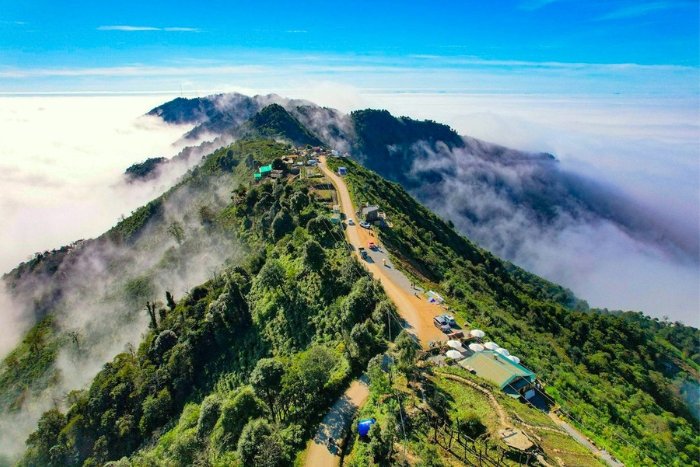 Les r&eacute;gions montagneuses du Vietnam b&eacute;n&eacute;ficient g&eacute;n&eacute;ralement d'un climat frais toute l'ann&eacute;e