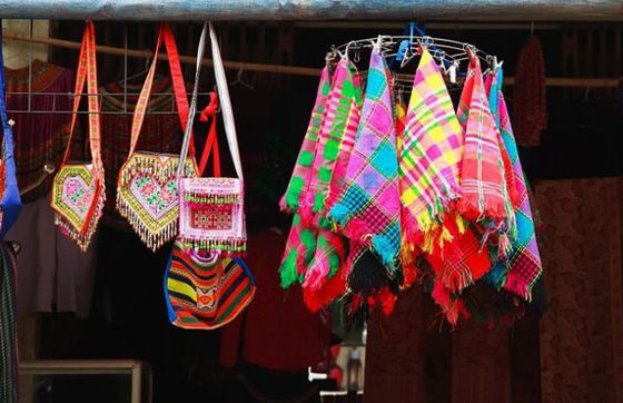 Visiter Le Marché De Can Cau Si Ma Cai Lors Du Voyage à Sapa