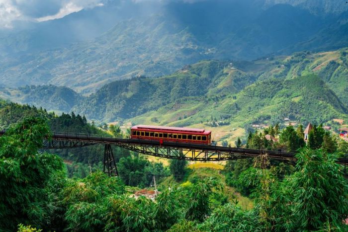 Expérience du train d'escalade de la montagne de Sapa