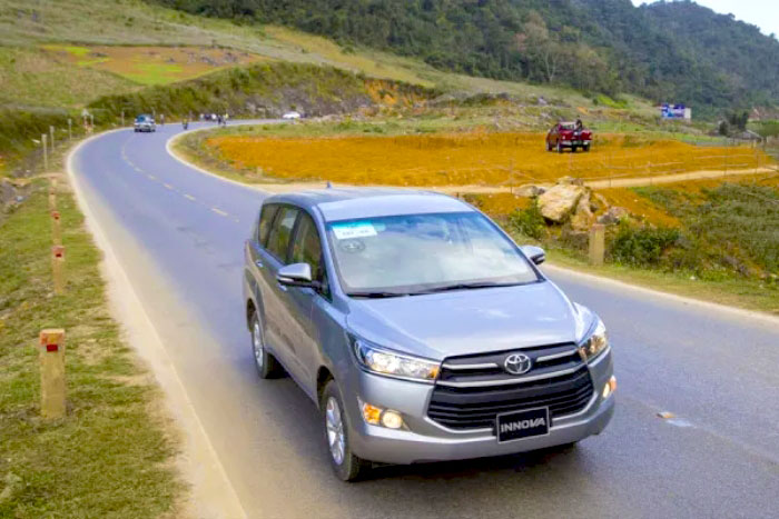 Voiture privée à Sapa