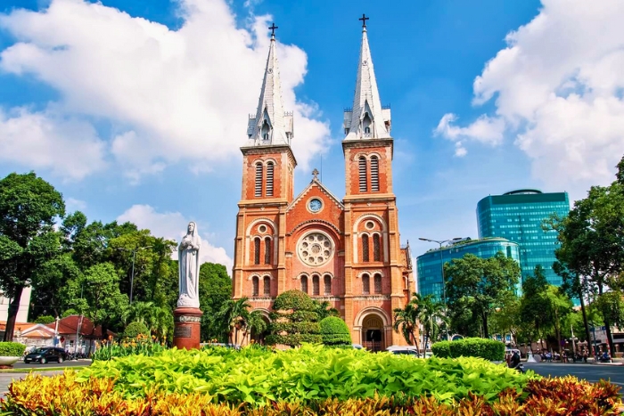 Cathédrale Notre-Dame de Saigon, joyau d’un voyage au Vietnam