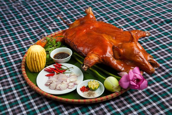 Cochon de lait rôti à Cao Bang