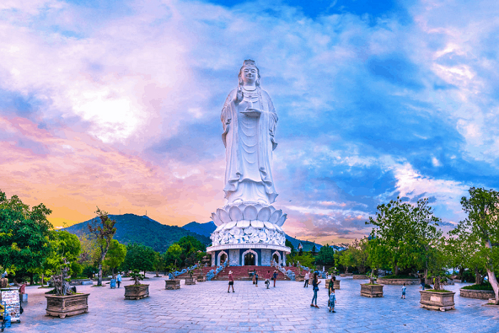La pagode Linh Ung