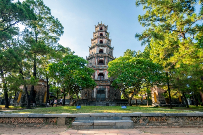 Que visiter pendant 2 semaines au Vietnam Cambodge ? Pagode Thien Mu