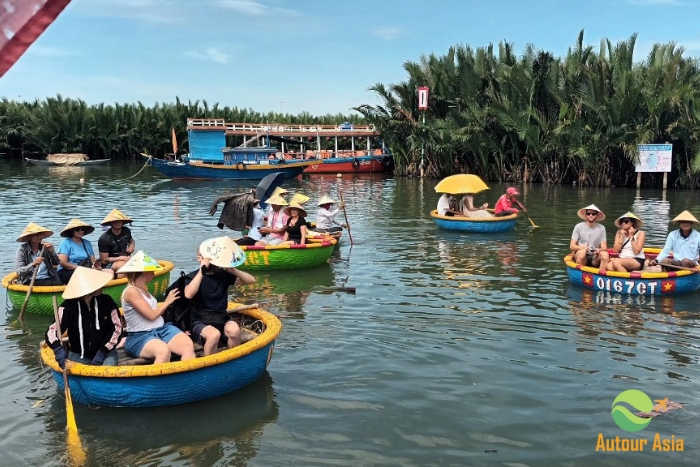 Expérience spéciale avec un bateau-panier à Hoi An