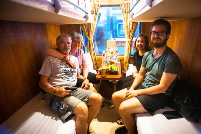 Une expérience unique en train de nuit à Sapa