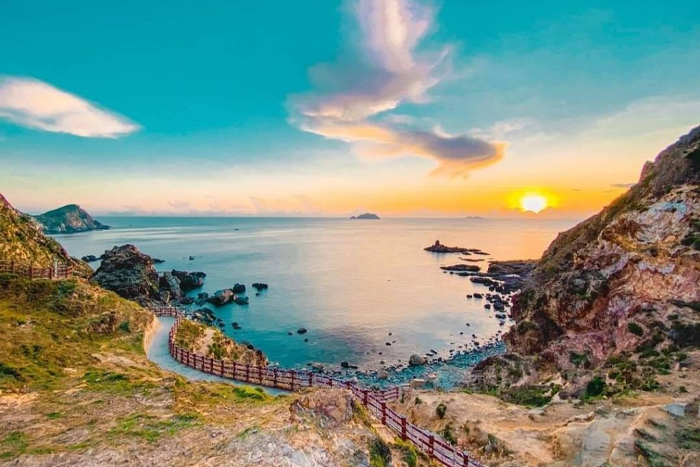 Eo Gió Quy Nhơn, souvent surnommé le " balcon sur mer "