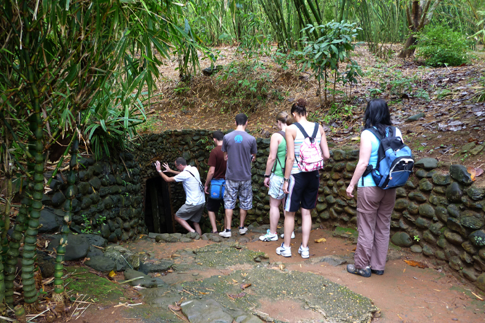 Tunnels de Vinh Moc