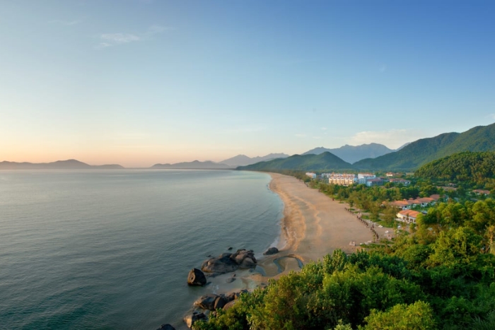 Plage de Lang Co est l'escale de cette journée dans ce circuit au centre Vietnam 14 jours