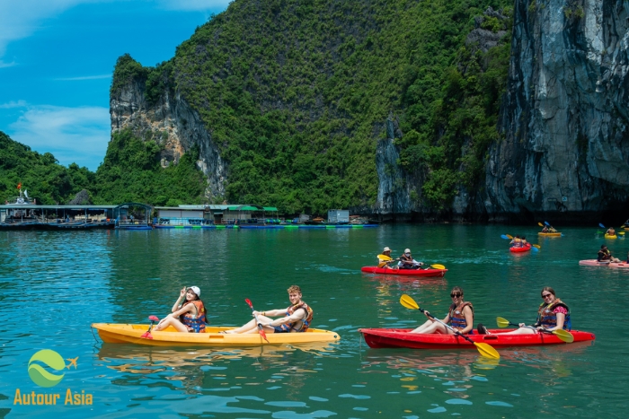 Beneficier vacance mémorable dans la baie d'Halong