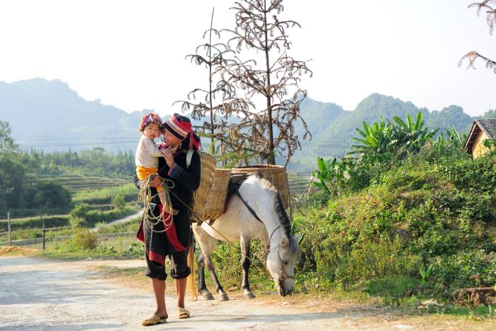 Rencontre avec Ethnie Dao dans le village de Nam Dam