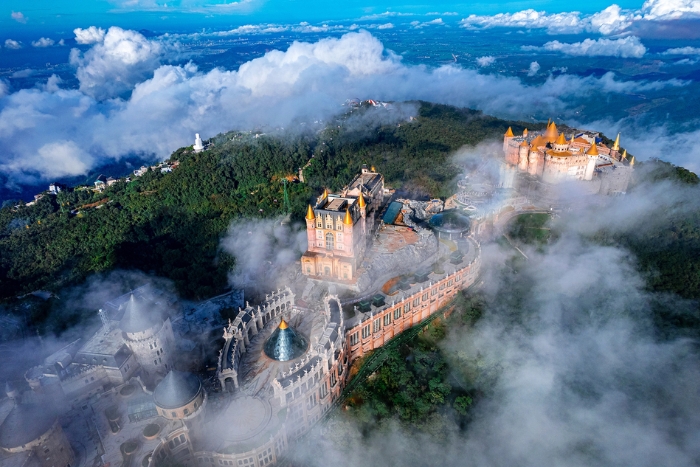 Ba Na Hills b&eacute;n&eacute;ficie d'un climat beaucoup plus frais que Da Nang