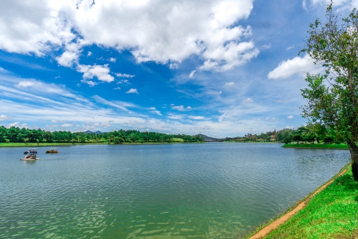 Lac Xuan Huong
