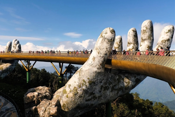 Le célèbre Pont d’Or, étape incontournable pour visiter Ba Na Hills en 1 jour
