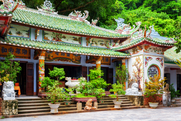 Le Sanctuaire Principal à la pagode Linh Ung, Da Nang