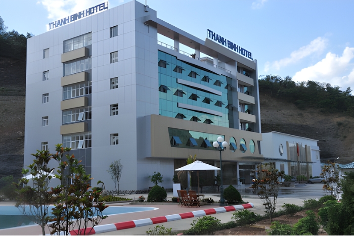 L'h&ocirc;tel propose diff&eacute;rents types de chambres pour r&eacute;pondre &agrave; tous vos besoins d'h&eacute;bergement