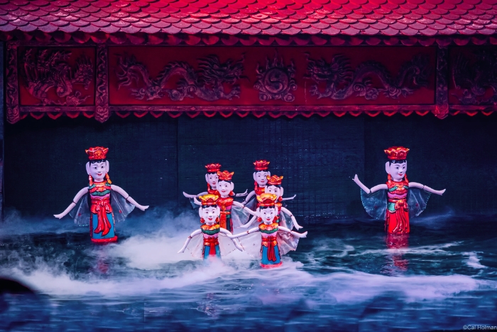 Spectacle traditionnel de marionnettes sur l'eau