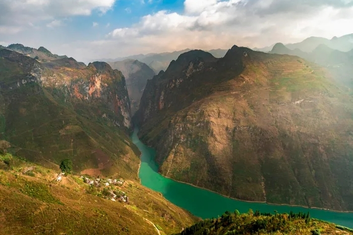 Rivi&egrave;re Nho Quế