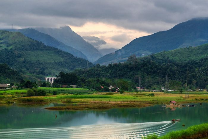 Beauté poétique du village de Lung Tam