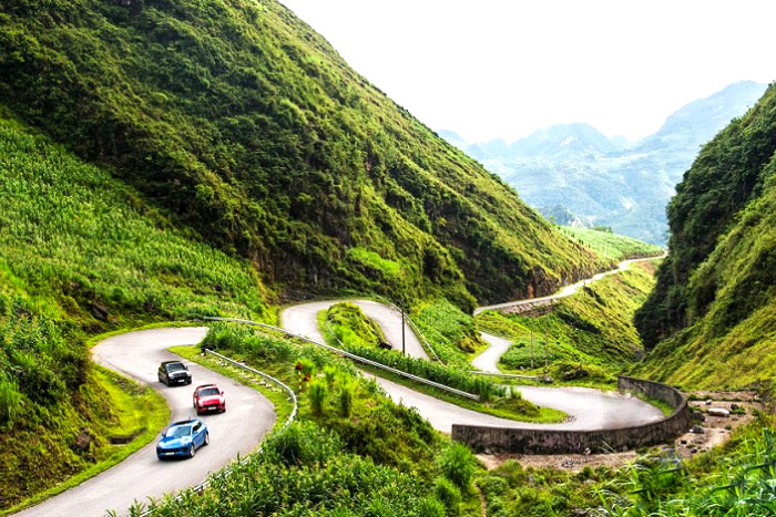 Voiture privée, de Ha Giang à la porte du paradis Quan Ba