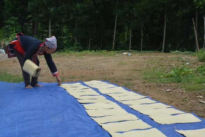 Fabriquer du papier Thanh Son comporte de nombreuses étapes