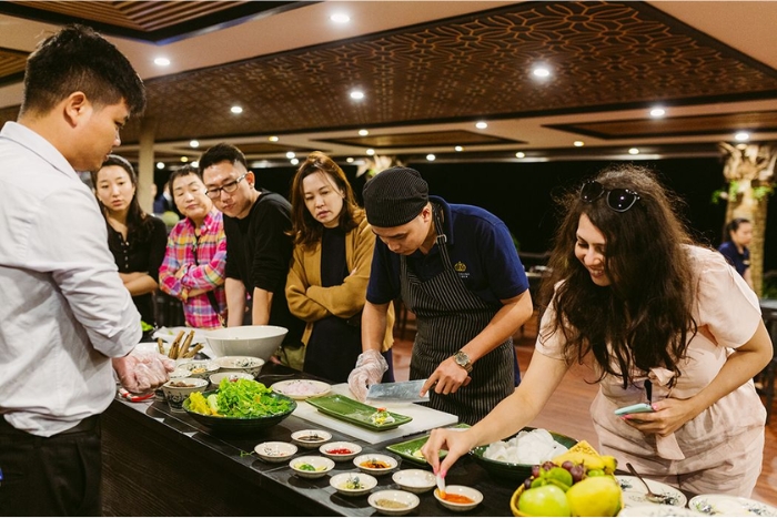 Mini cours de cuisine pour tous les touristes