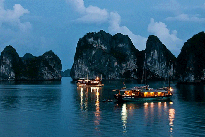 Passer la nuit à bord croisière baie d'Halong