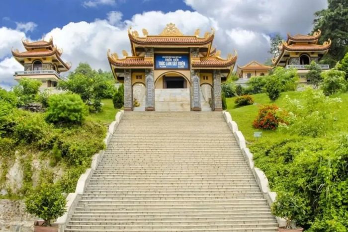 Monastère Truc Lam à Dalat - L’une des plus grandes œuvres bouddhistes du Vietnam