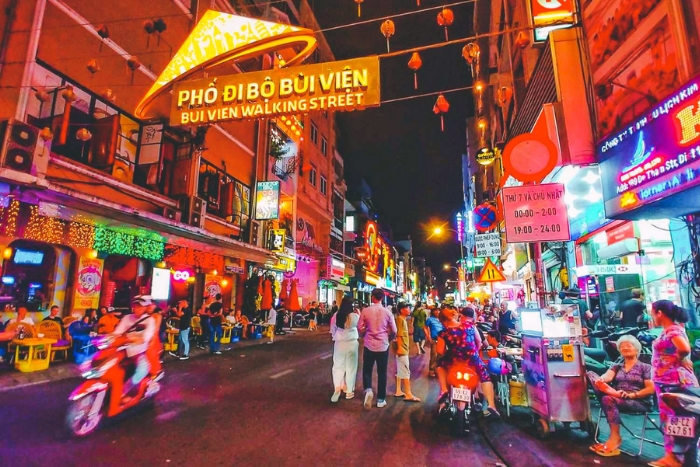 Que faire à Saigon? Découvrez l’ambiance animée de la rue Bui Vien