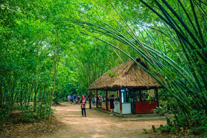 Tunnels de Cu Chi - Une immersion saisissante dans l’histoire du Vietnam