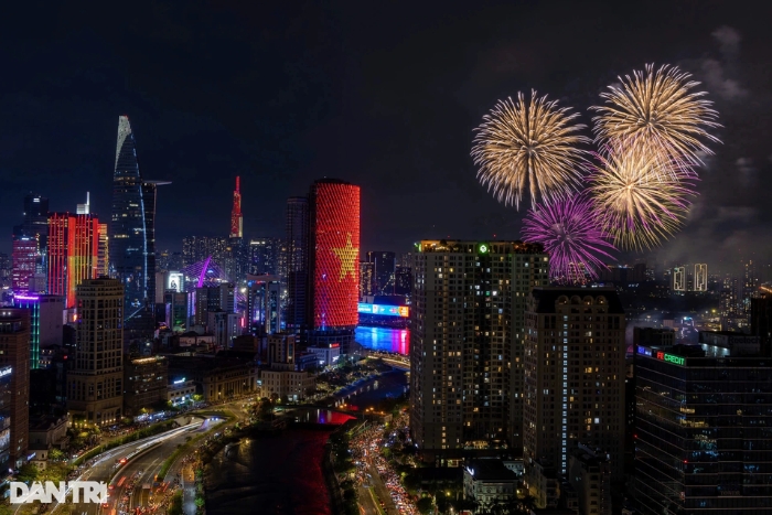F&ecirc;te de la lib&eacute;ration (30 avril) &agrave; H&ocirc; Chi Minh-Ville