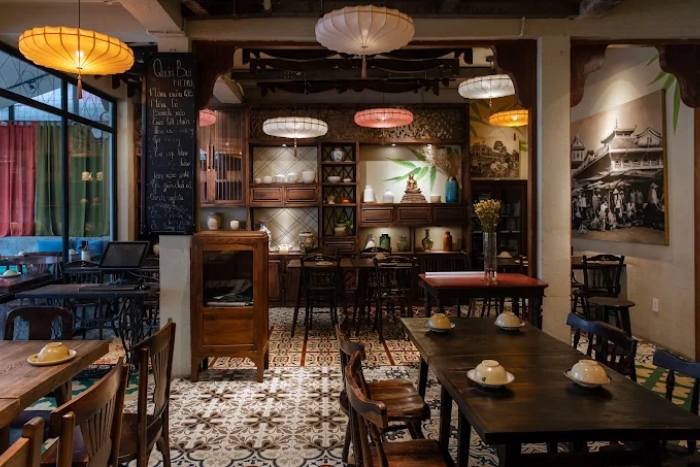 Choisir le restaurant Qu&aacute;n Bụi